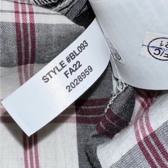 NWT J. Crew Friday Plaid V-Neck Pullover Blouse SZ M Black White & Pink Back Tie - Picture 6 of 15